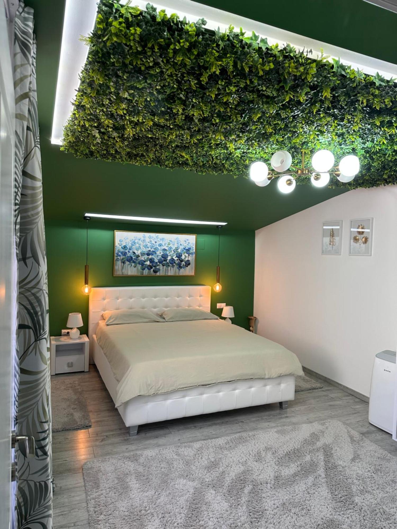 Deyinn Guest House Centrum 투르다 외부 사진